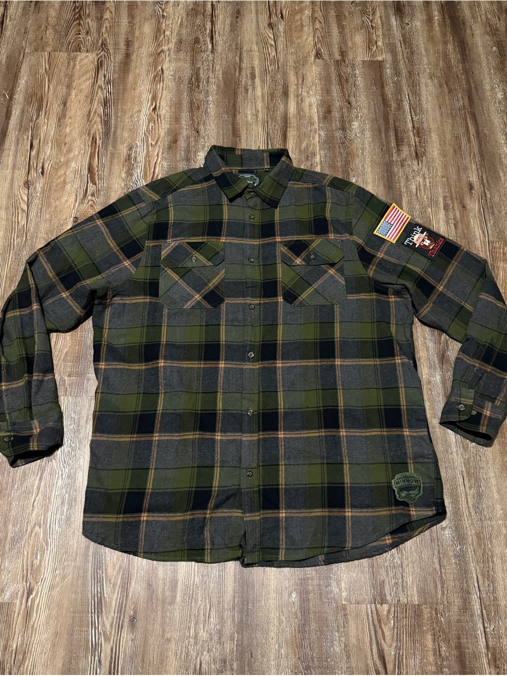 Angry Minnow Smokey The Bear Flannel Men's XL Plaid Button Up Fall in Green